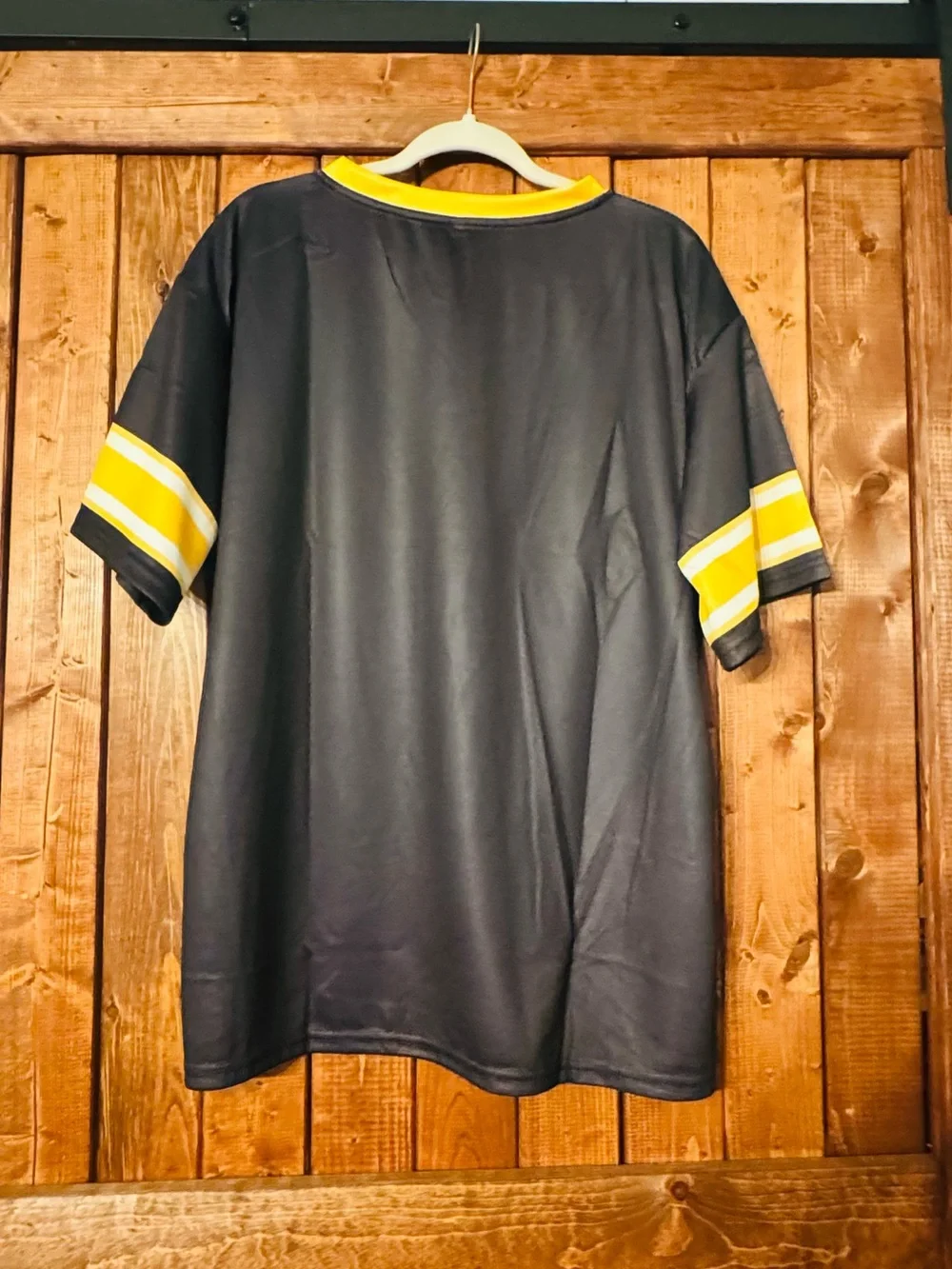Steelers Women’s Black & Gold Football Tee